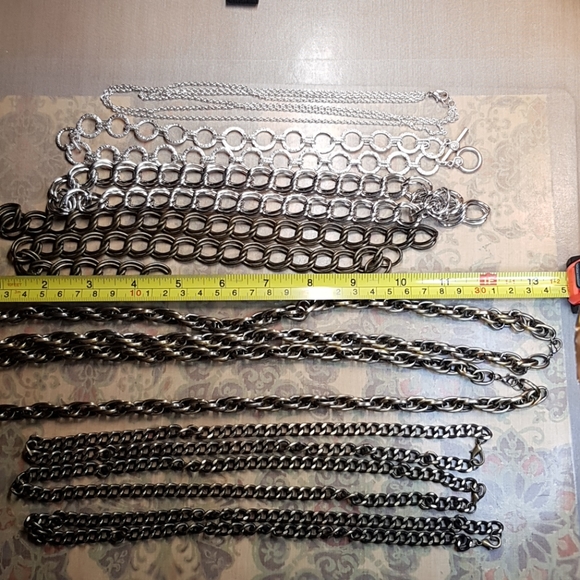 Chain,chain,chains - Picture 2 of 7